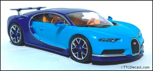 1:43 Scale Diecast - Bugatti Chiron 2016, Two tone blue - Solid plastic case - MAG MK03
